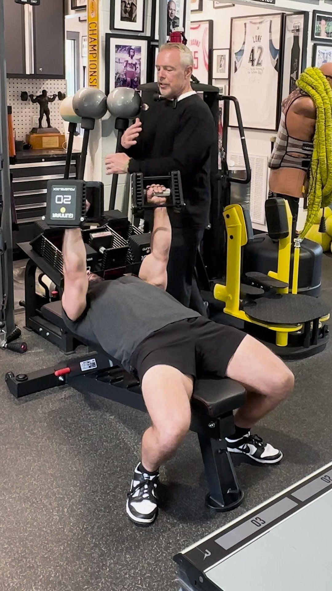 Flat Bench Press